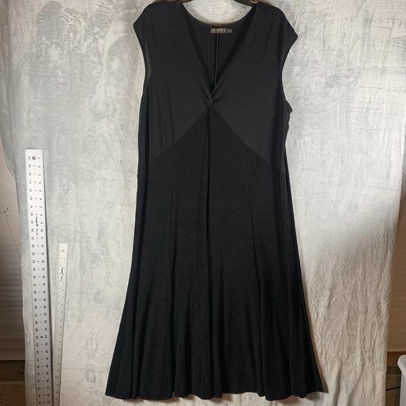 Picadilly Fashions Women's Dress XXL Black Midi Crepe‎ Slinky Sleeveless V Neck - Picture 1 of 12